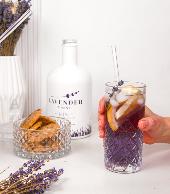 Gin und Feinkost mit Lavendel - Feinkammer Webshop